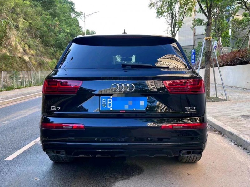 广州19年奥迪Q79