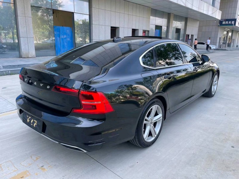 济宁17年沃尔沃S908