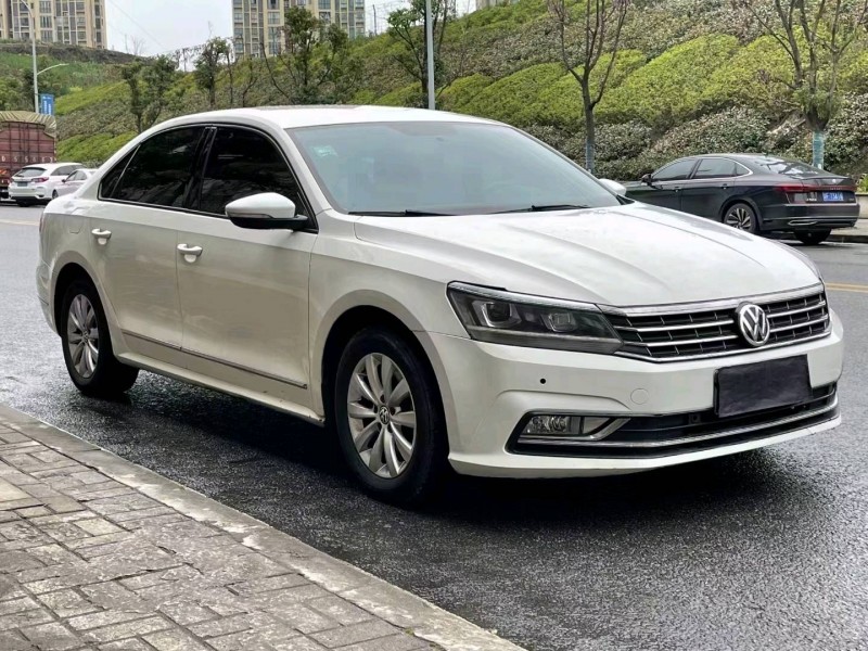 重庆17年大众帕萨特2