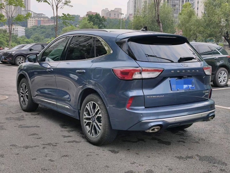 重庆20年福特锐际6