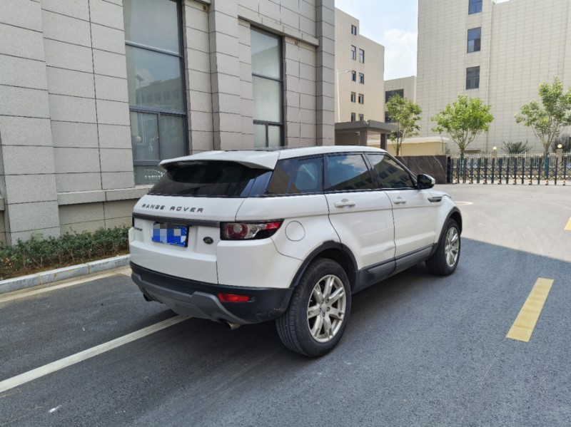 武汉14年路虎揽胜极光(进口)6