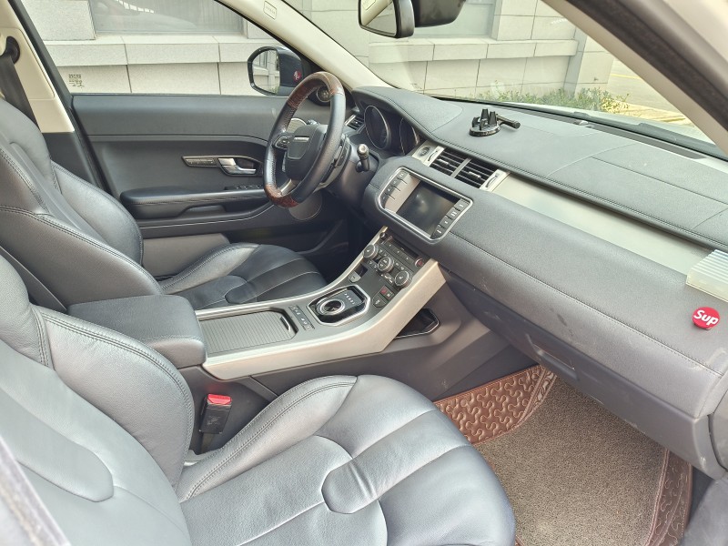 武汉14年路虎揽胜极光(进口)4