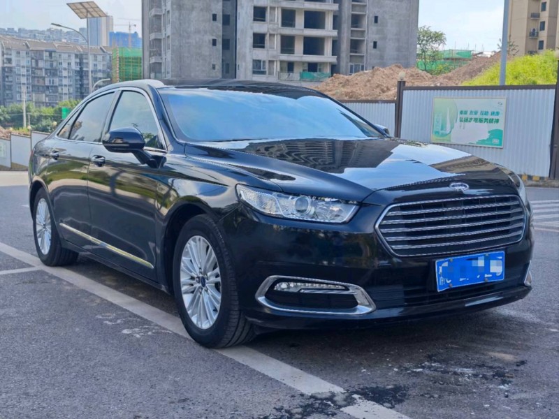 重庆16年福特金牛座3