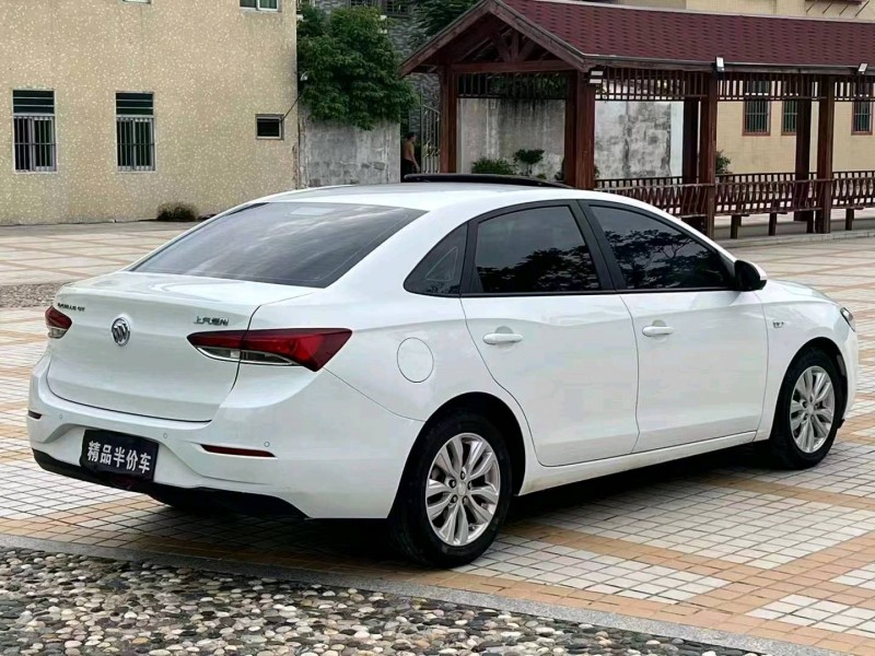 汕头21年别克英朗9