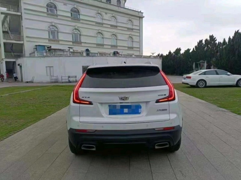 珠海22年凯迪拉克XT42