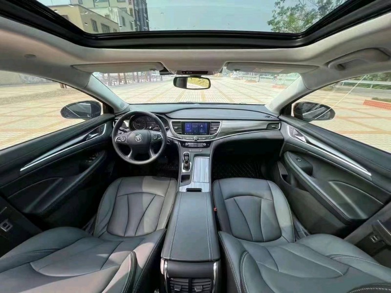 珠海21年别克君越7