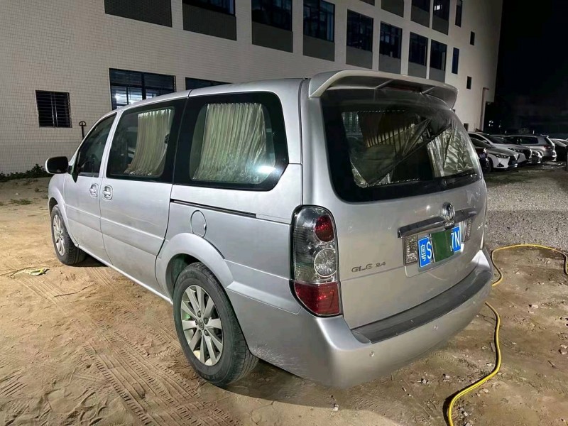 汕头14年别克GL88