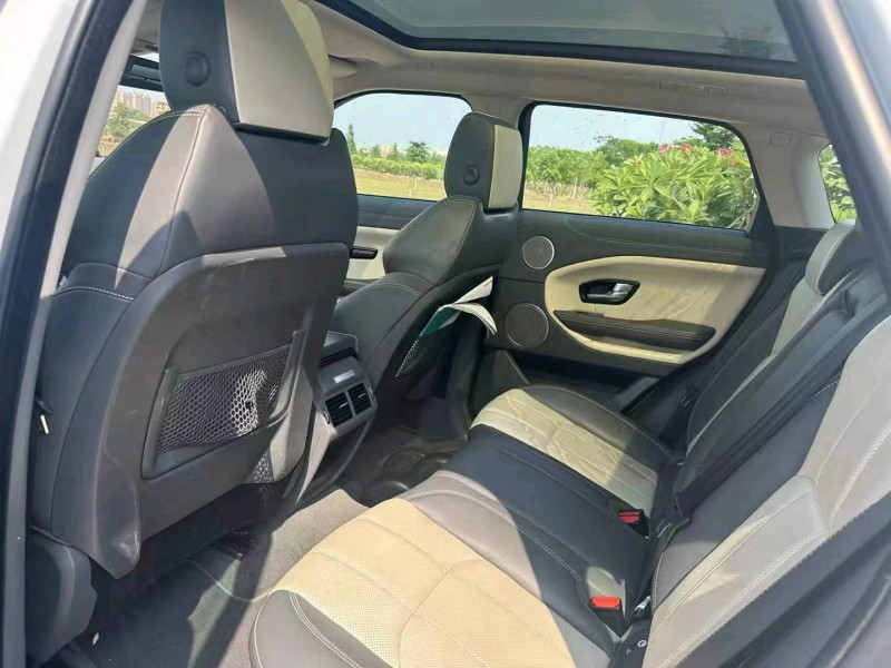 深圳18年路虎极光6