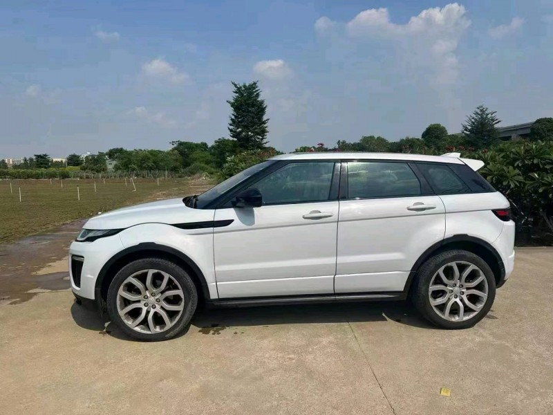 深圳18年路虎极光8