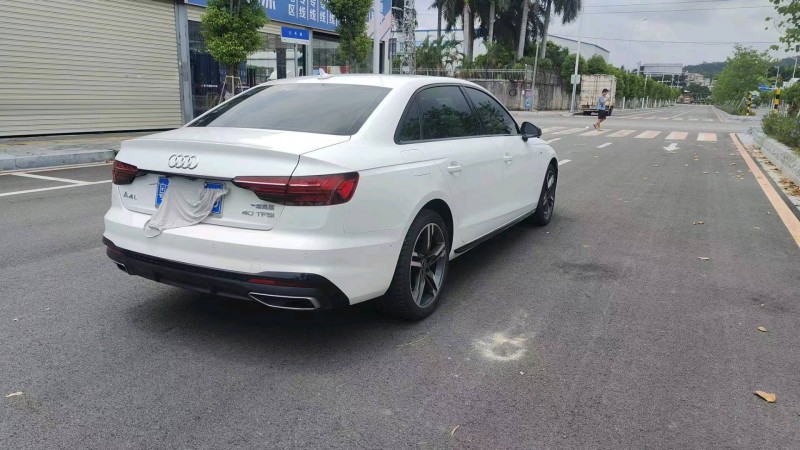 汕头22年奥迪A4L5
