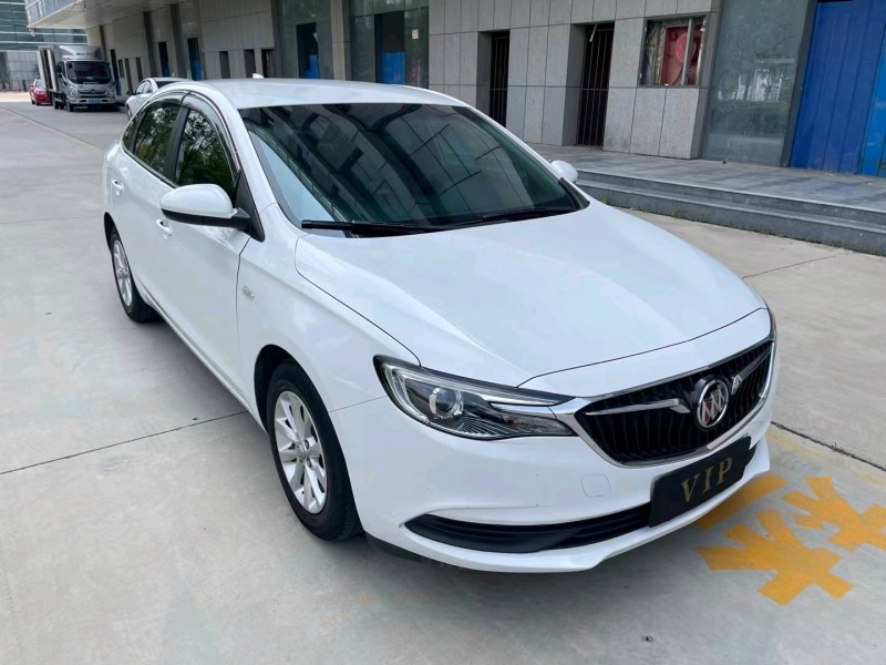 济宁19年别克英朗GT3