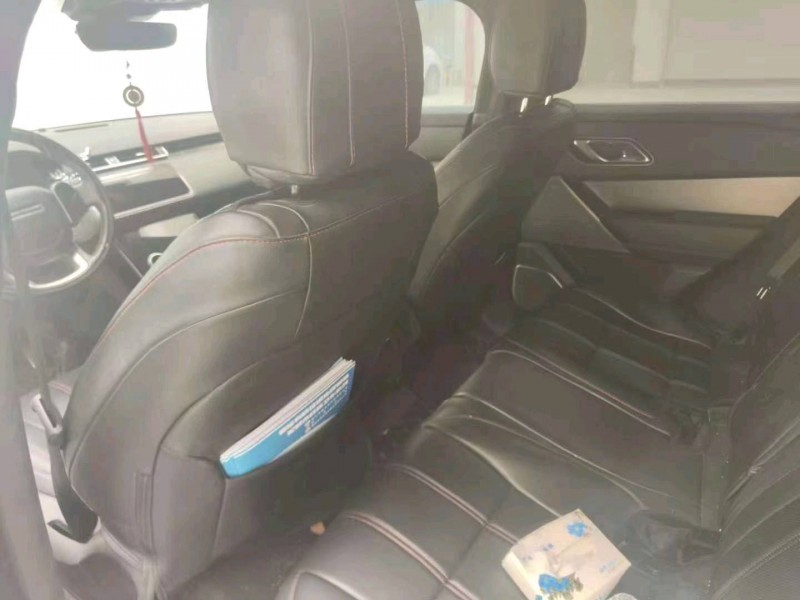 重庆18年路虎揽胜星脉5