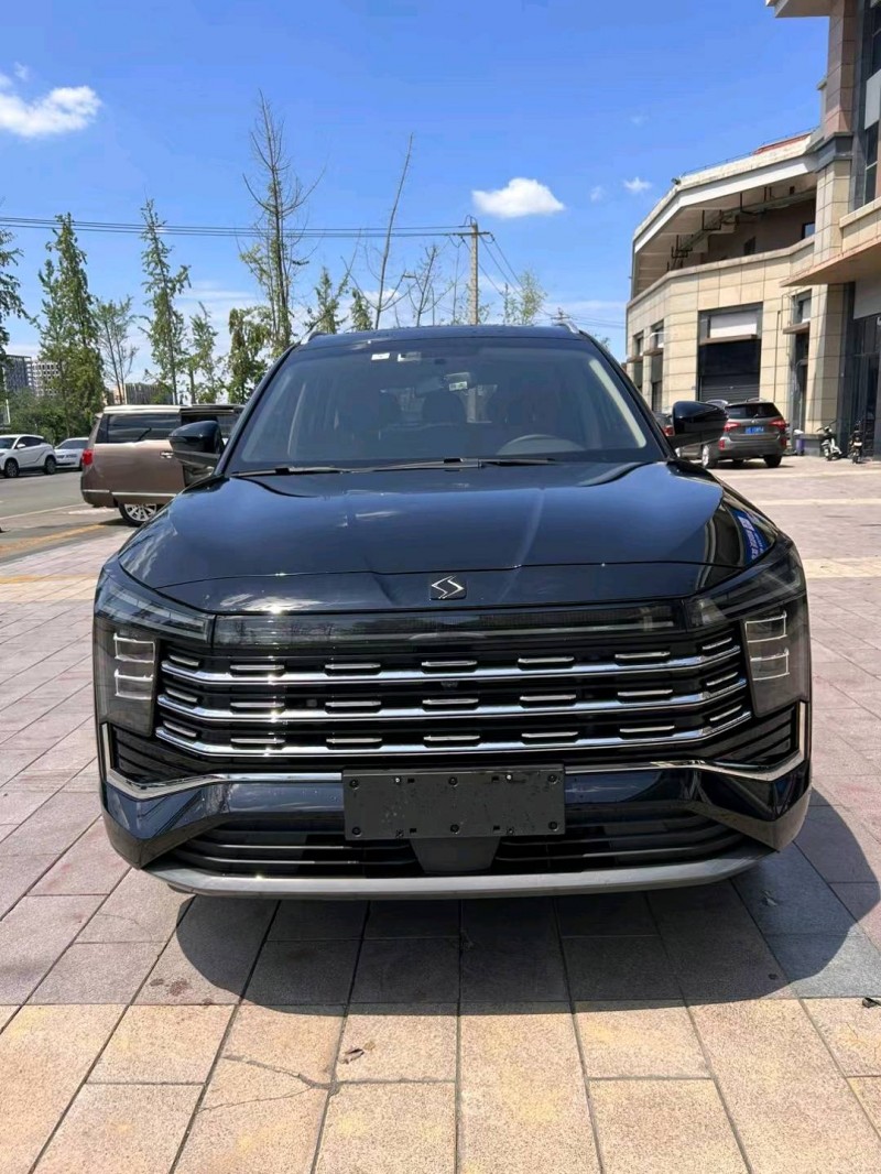 成都22年江淮思皓X81