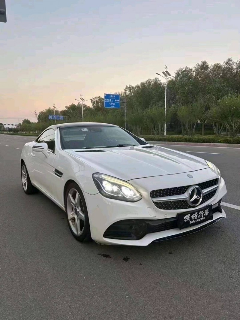 枣庄17年奔驰SLC2