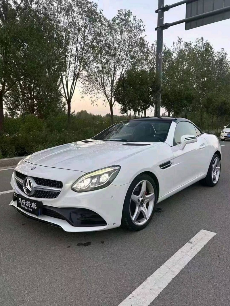 枣庄17年奔驰SLC3