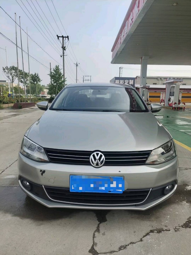 保定13年大众速腾1