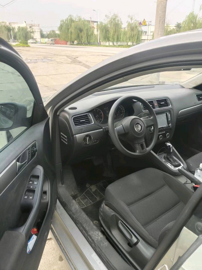 保定13年大众速腾6