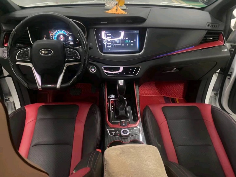 成都22年SWM斯威汽车G014