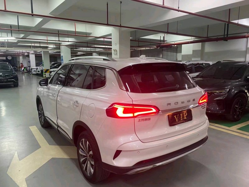 成都20年荣威RX58