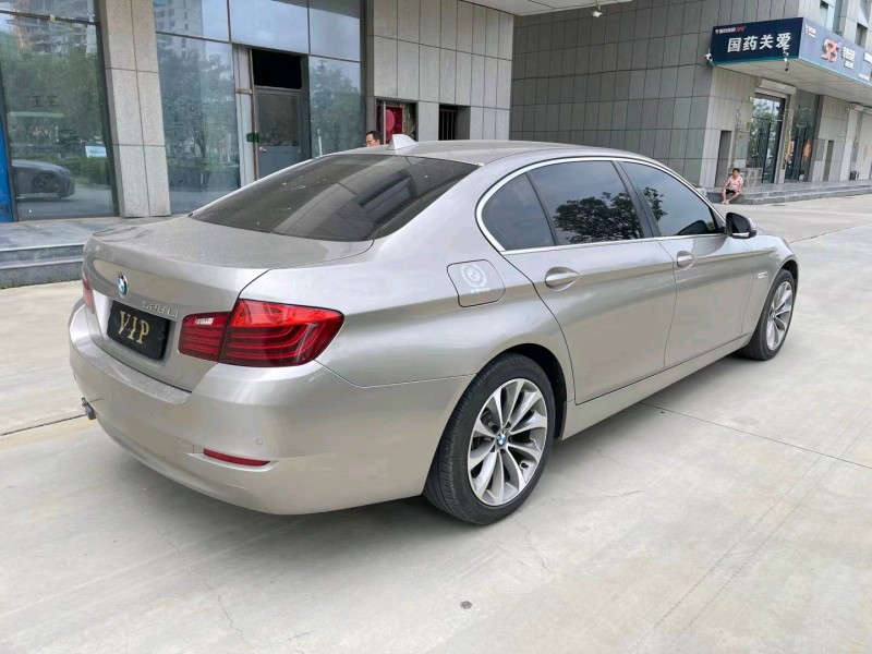 济宁16年宝马5系8