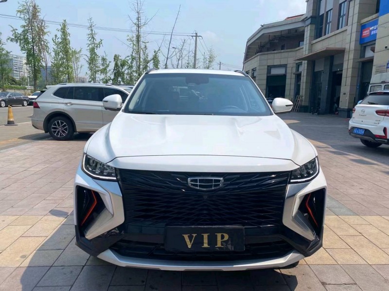 成都22年吉利博越1