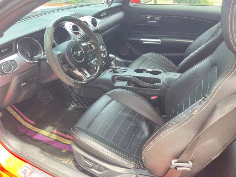 济宁15年福特野马4