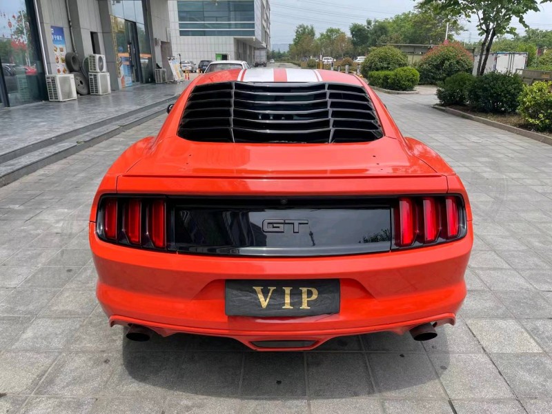 济宁15年福特野马9