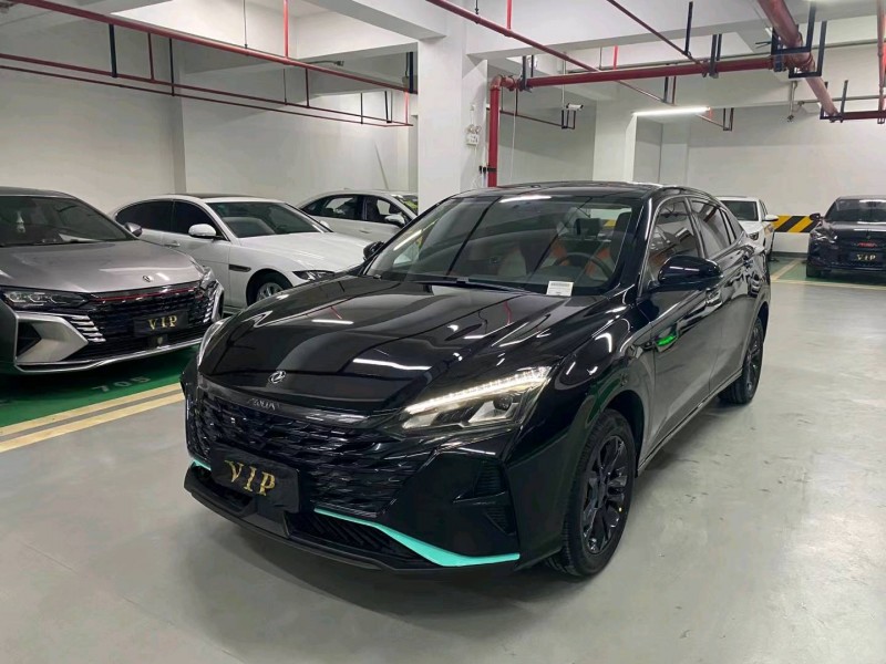 成都22年东风奕炫3