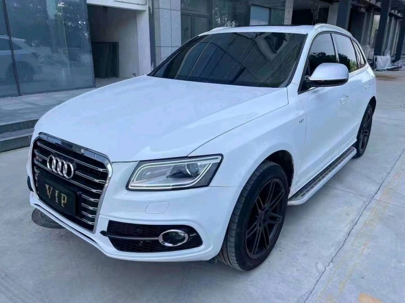 济宁18年奥迪RS52