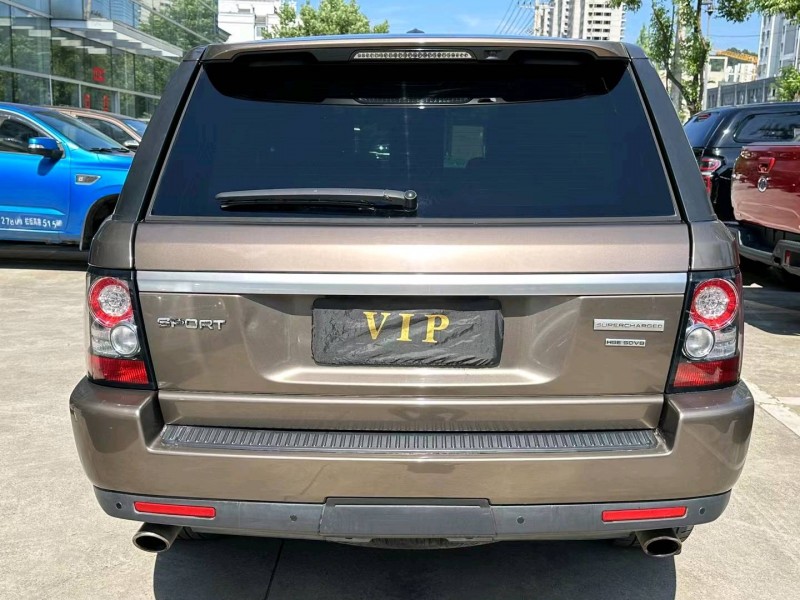 合肥13年路虎揽胜运动8