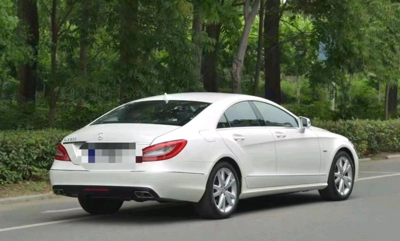 济南14年奔驰CLS7