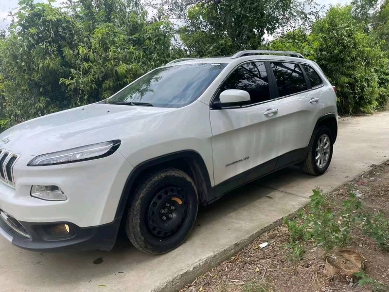 淄博18年Jeep自由光6