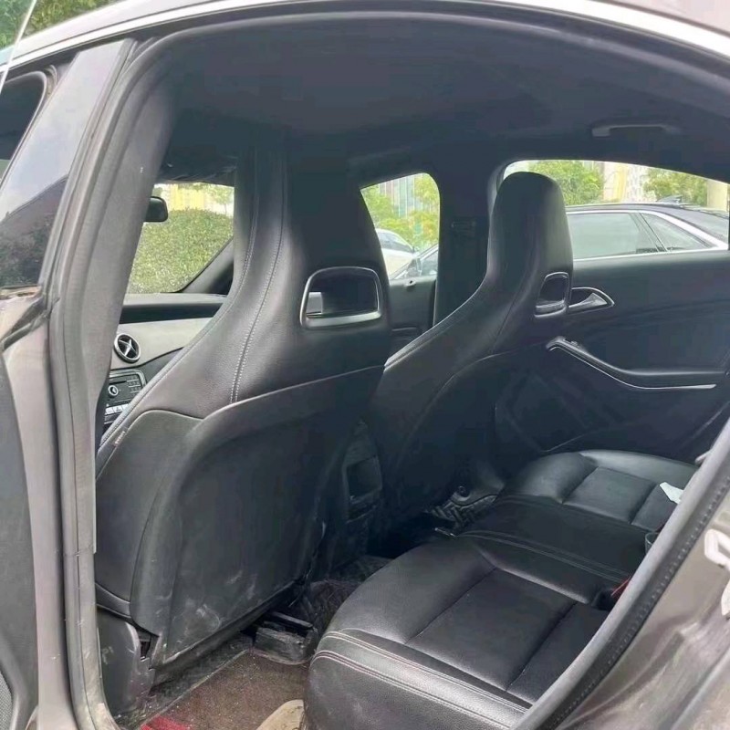 枣庄17年奔驰CLA8