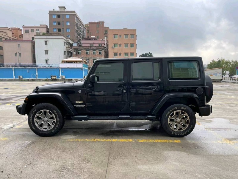 广州17年Jeep牧马人4