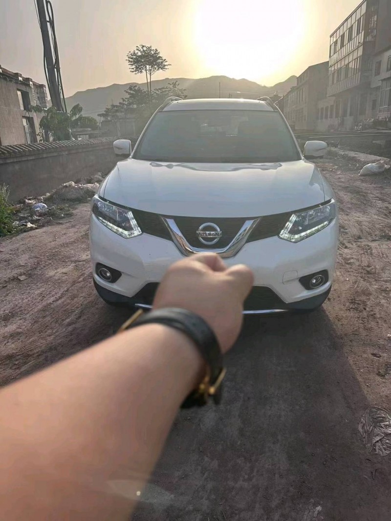 太原15年日產奇駿1