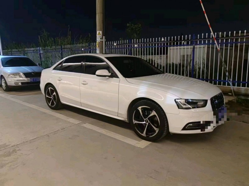 北京13年奥迪A4L3