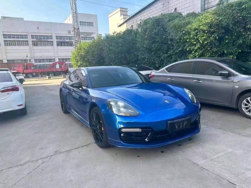 珠海19年保时捷帕拉梅拉9