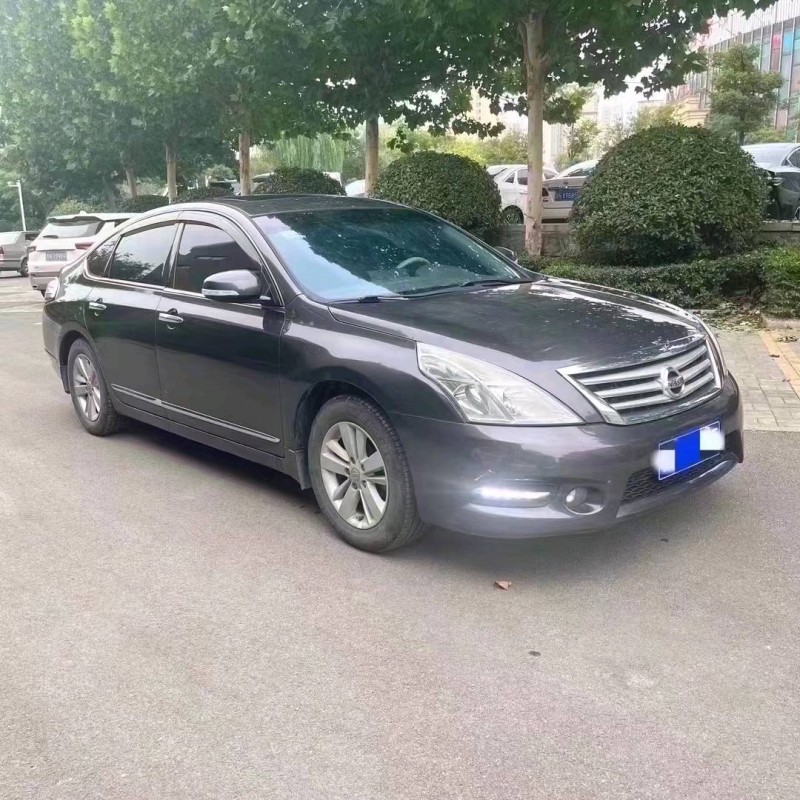 东营13年日产天籁2