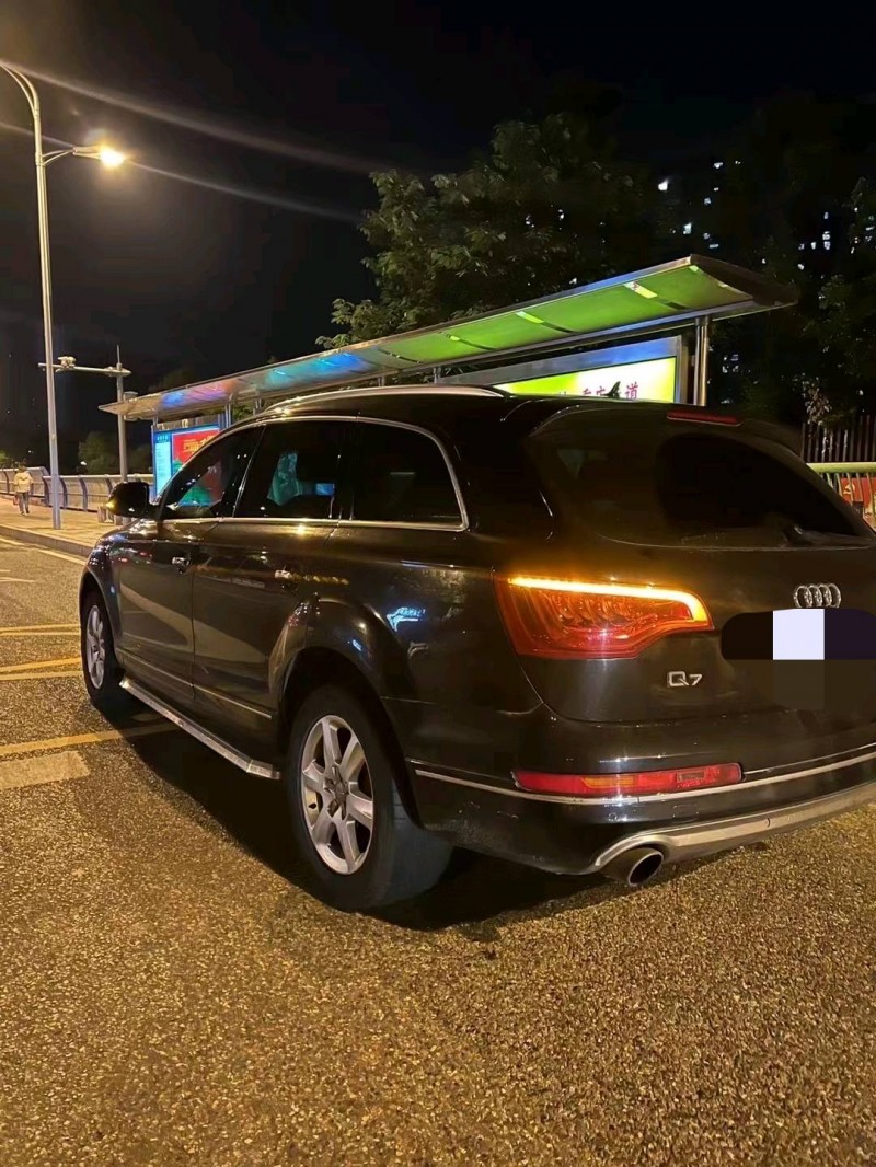 重庆11年奥迪Q74