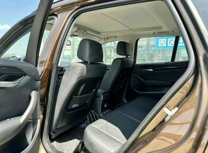 珠海15年宝马X19