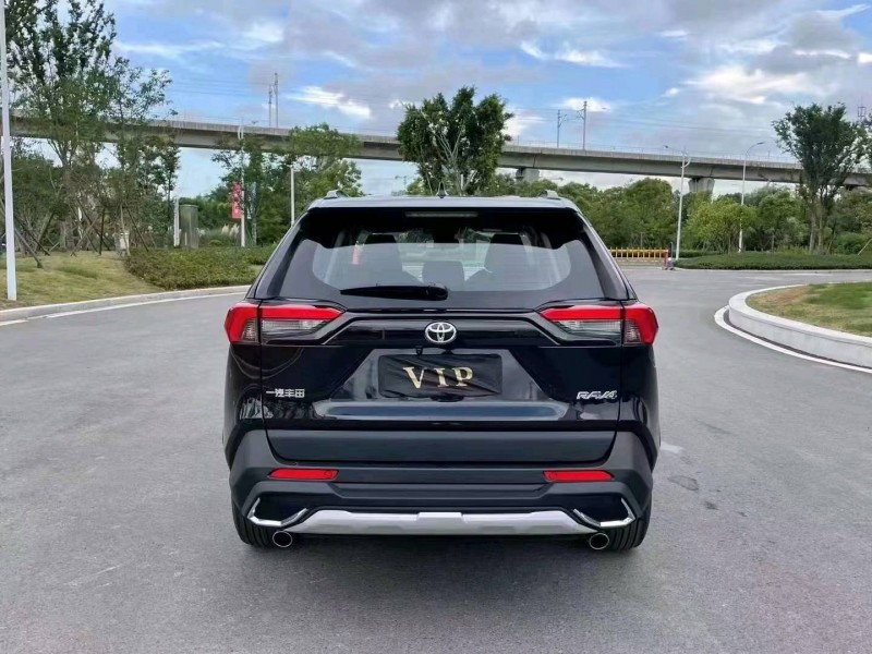 嘉兴23年丰田RAV49