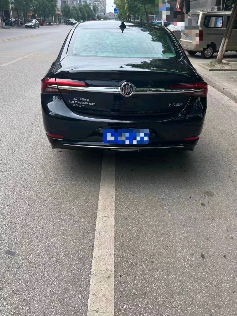 邵阳21年别克君越4