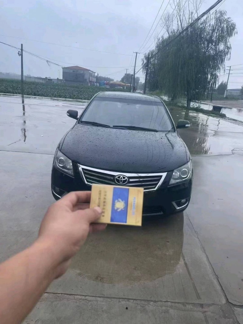 保定13年丰田凯美瑞1