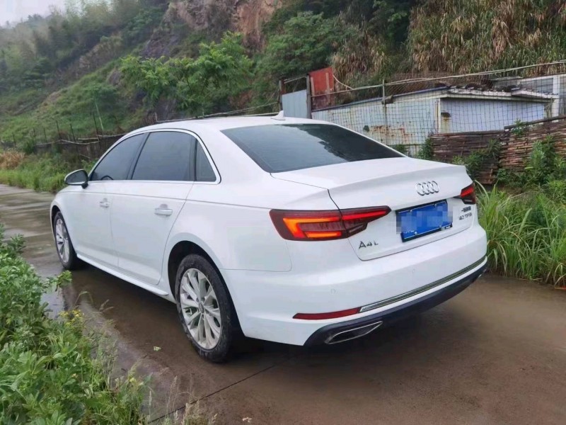嘉兴19年奥迪A4L6