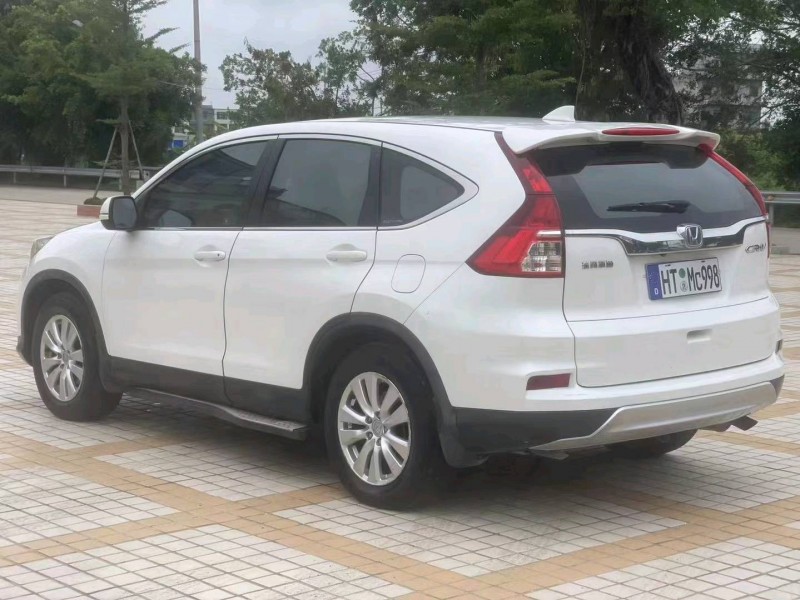 汕头16年本田CRV7
