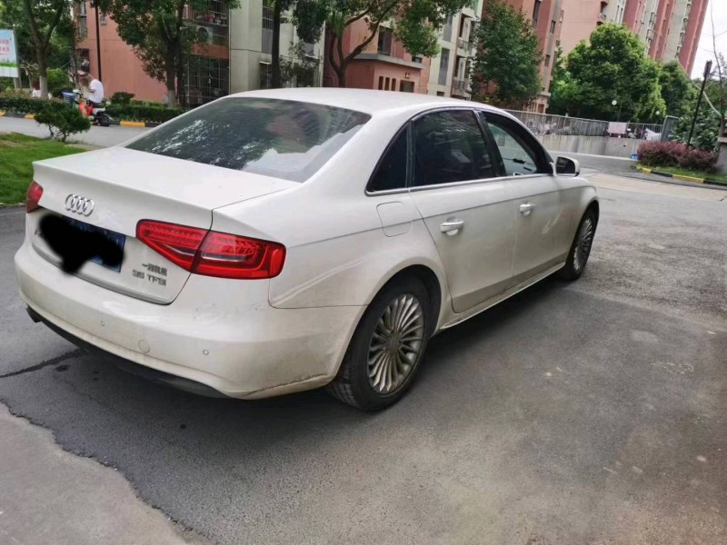 淮南16年奧迪A4L6