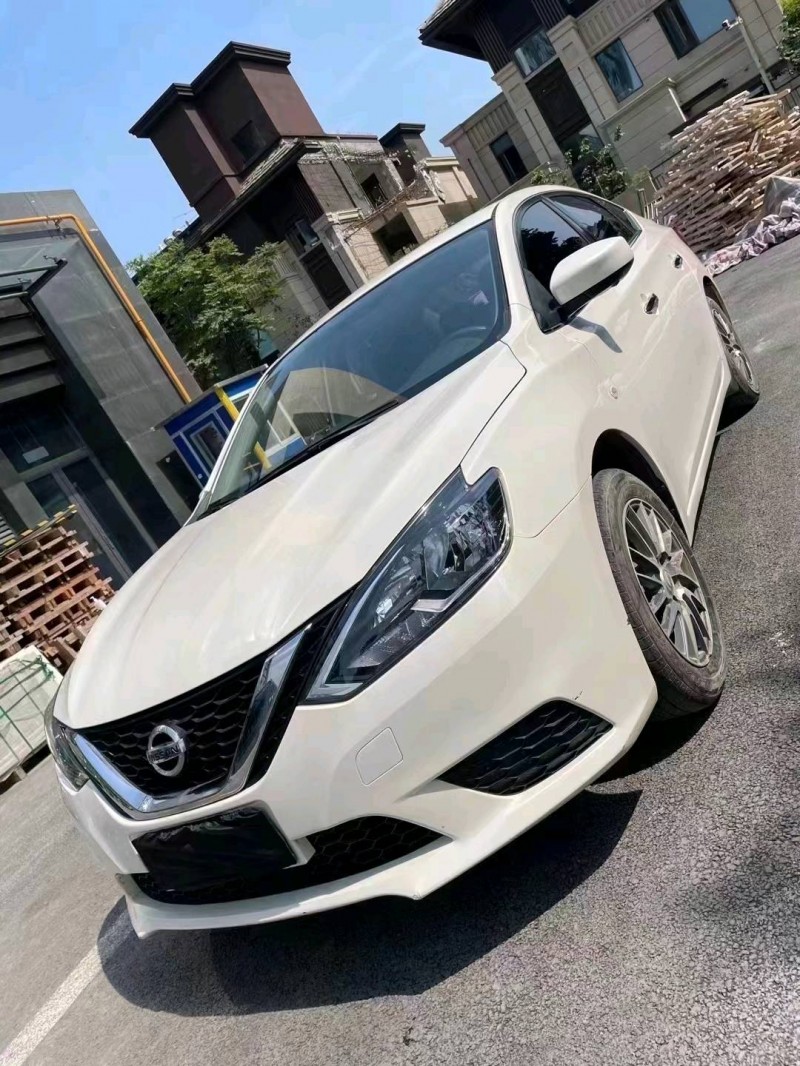 成都20年日产轩逸2