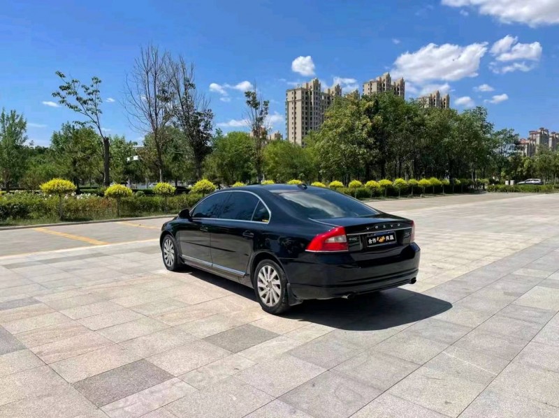 邯郸13年沃尔沃S80L7