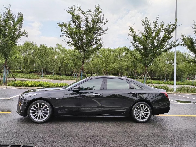 徐州22年凯迪拉克CT64