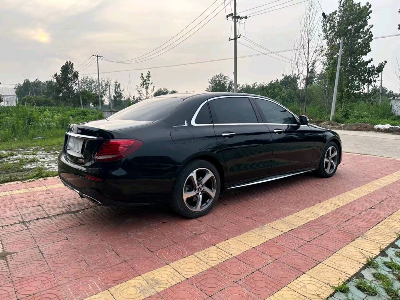 徐州19年奔驰E8
